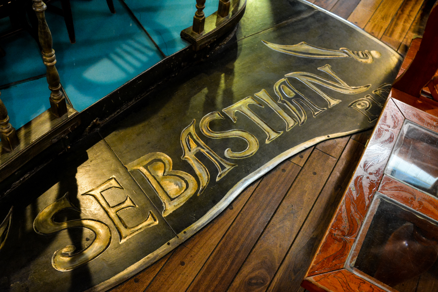 sebastian.pizzeria.ristorante.Ferrara